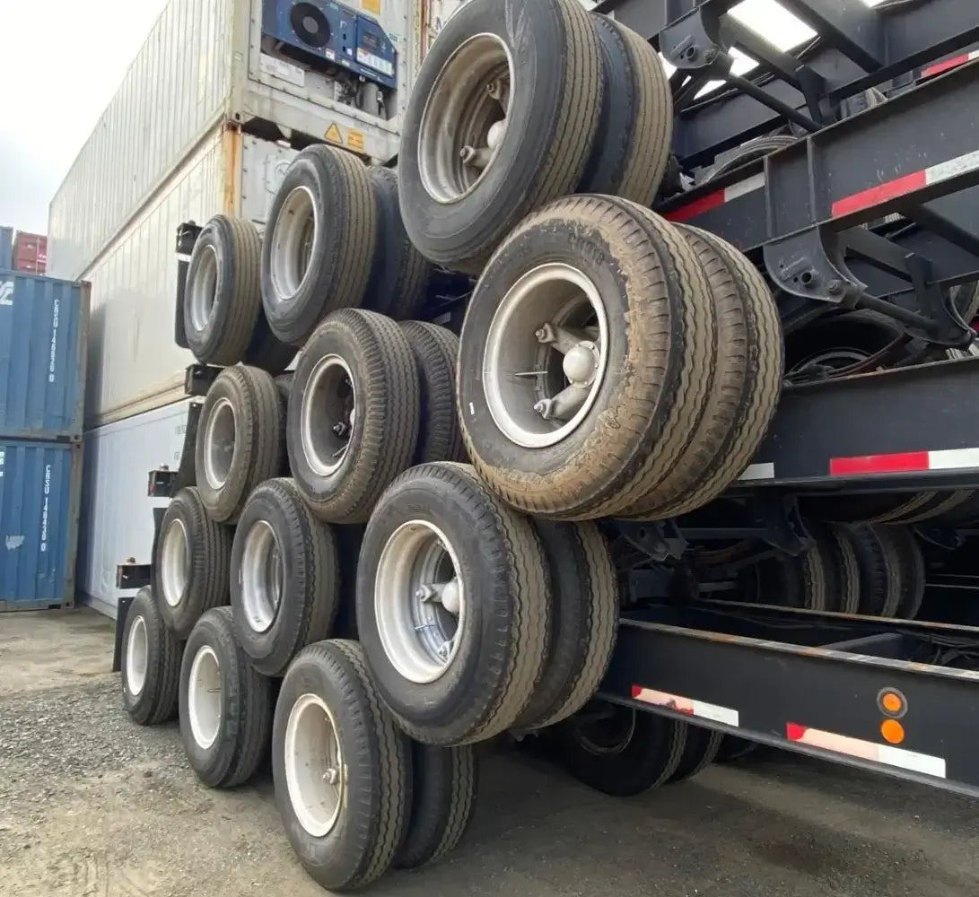 40ft Tri-Axle Chassis Trailer – Heavy-Duty Long-Haul Transport